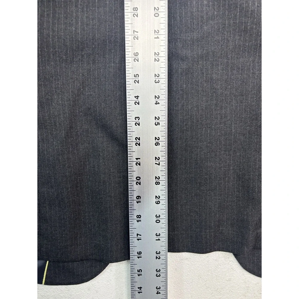 vtg Austin Reed 40R 34x30 Charcoal Pinstripe 3pc Pant Suit Wool USA Regentaire